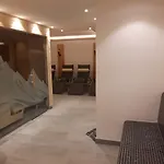 Hochzillertal Mit Sauna & E-ladestation شقة