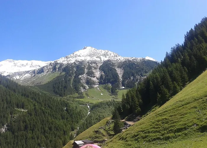 公寓 Hochzillertal Mit Sauna & E-ladestation