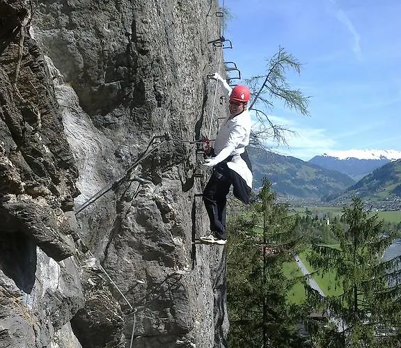 公寓 Hochzillertal Mit Sauna & E-ladestation